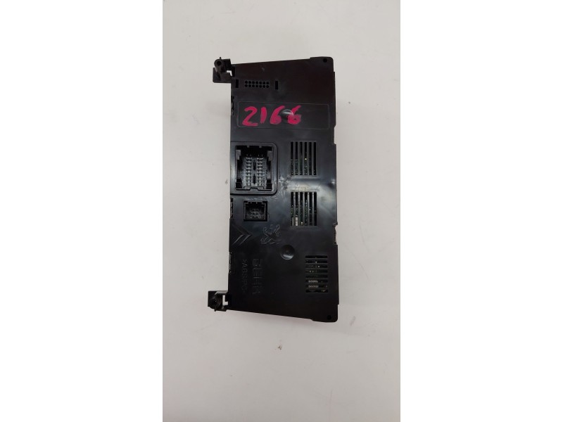 Recambio de mando climatizador para peugeot 5008 (0u_, 0e_) 1.6 hdi referencia OEM IAM 96738323XT  