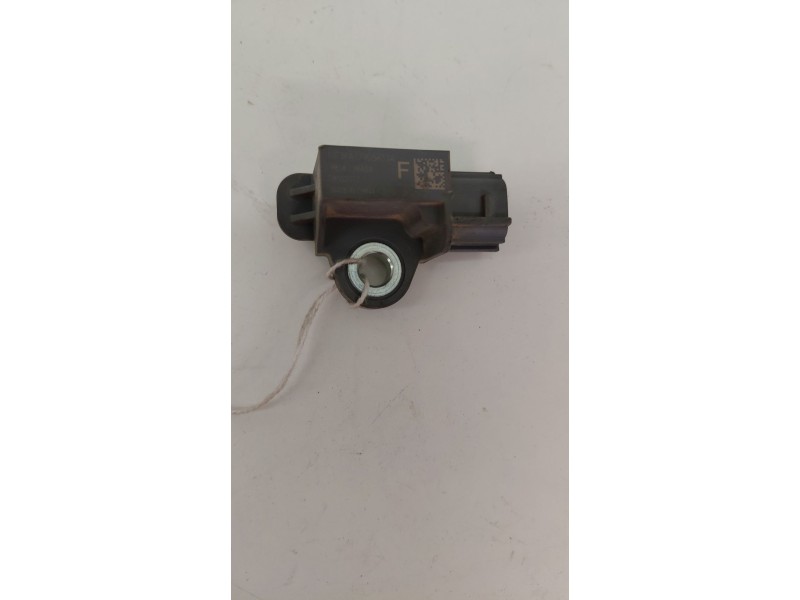 Recambio de sensor para nissan x-trail iii (t32_, t32r, t32rr) 1.6 dci (t32) referencia OEM IAM 985813RA0A  
							