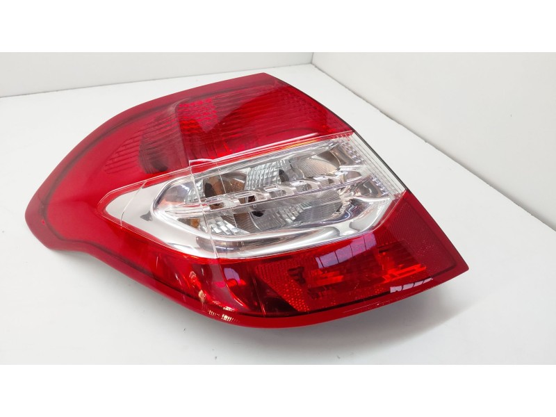 Recambio de piloto trasero izquierdo para citroën c4 ii (nc_) 1.6 hdi 90 referencia OEM IAM 9687312180  