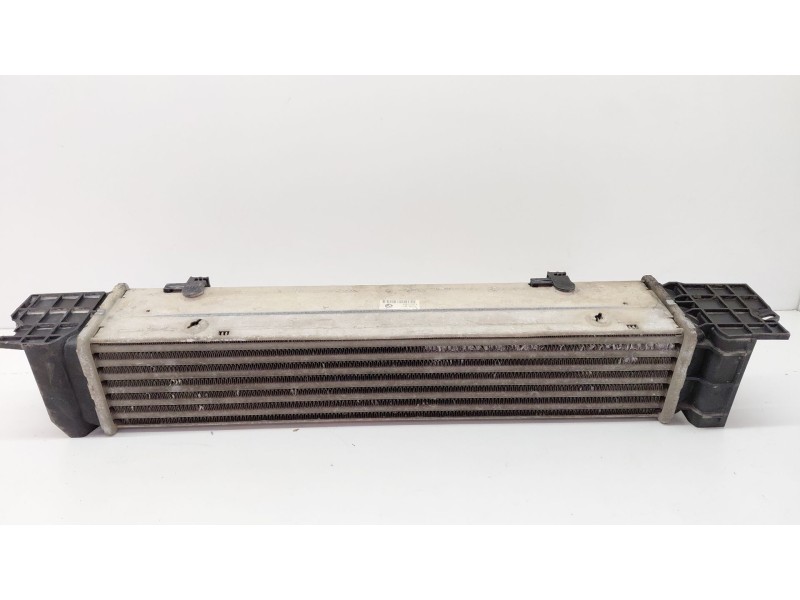 Recambio de intercooler para bmw serie 3 berlina (e90) 318d 122 cv referencia OEM IAM 3093796  