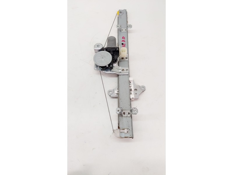 Recambio de elevalunas delantero derecho para nissan x-trail iii (t32_, t32r, t32rr) 1.6 dci (t32) referencia OEM IAM 807314CA0A
							