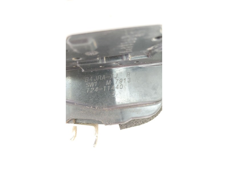 Recambio de cerradura puerta delantera izquierda para nissan x-trail iii (t32_, t32r, t32rr) 1.6 dci (t32) referencia OEM IAM T2