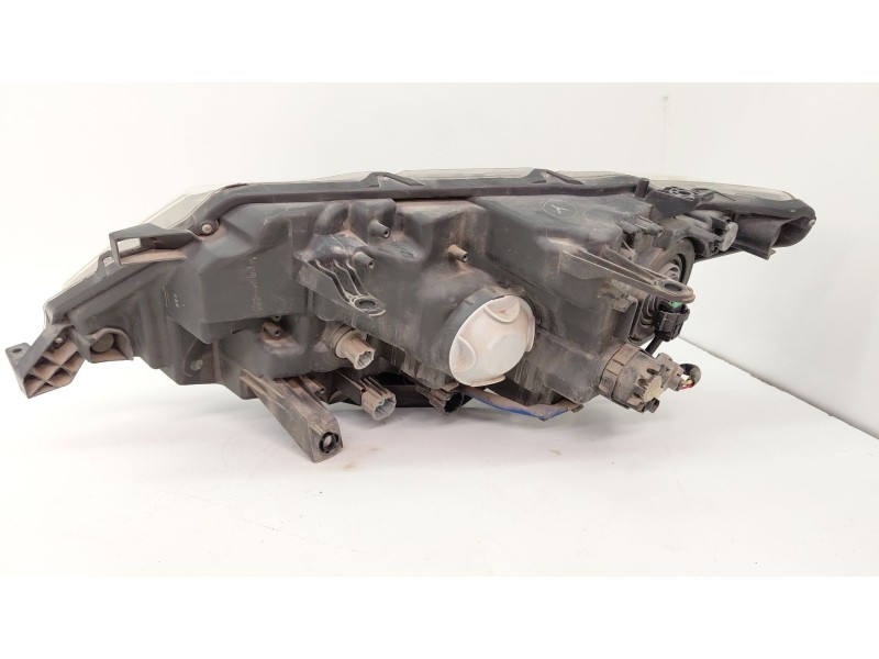 Recambio de faro derecho para nissan x-trail iii (t32_, t32r, t32rr) 1.6 dci (t32) referencia OEM IAM 9922681017  
							