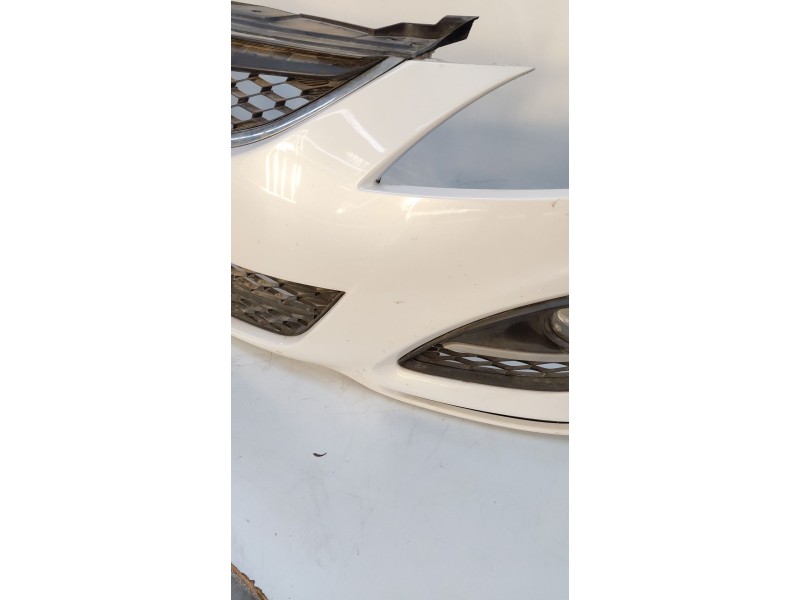 Recambio de paragolpes delantero para mazda 6 hatchback (gh) 2.2 d (gh10) referencia OEM IAM   
							