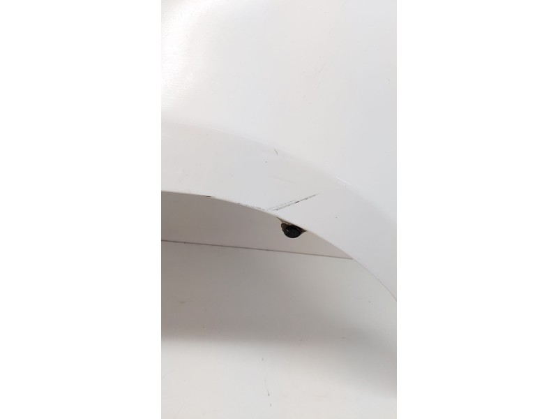 Recambio de aleta delantera izquierda para chevrolet aveo hatchback (t300) 1.4 referencia OEM IAM   