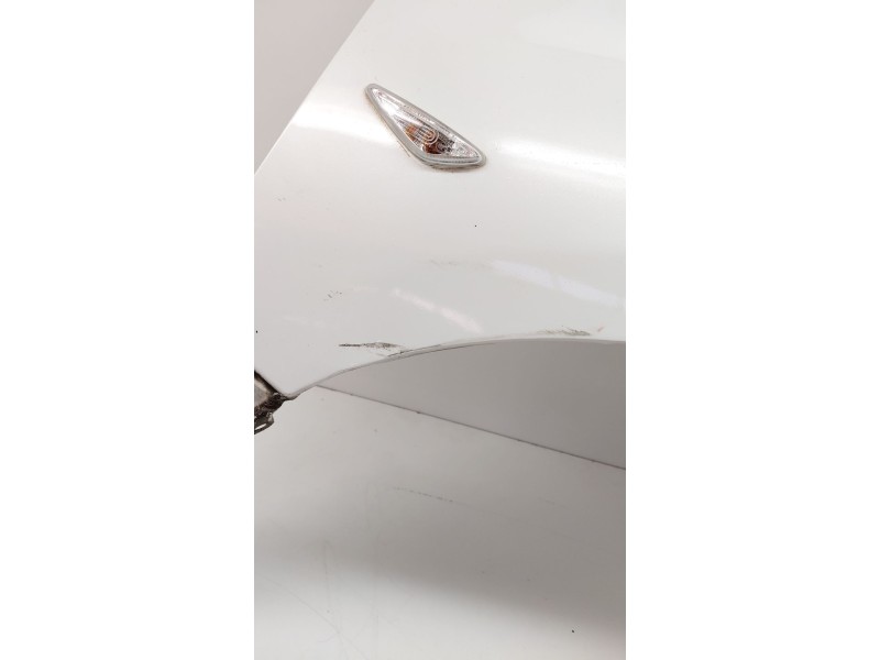 Recambio de aleta delantera derecha para mazda 6 hatchback (gh) 2.2 d (gh10) referencia OEM IAM   
							