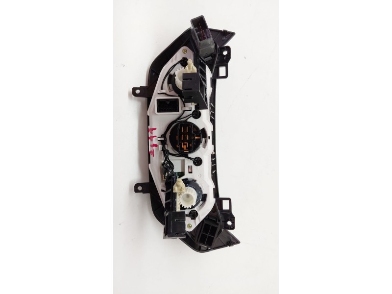 Recambio de mando calefaccion / aire acondicionado para chevrolet aveo hatchback (t300) 1.4 referencia OEM IAM T250LHD  
							
