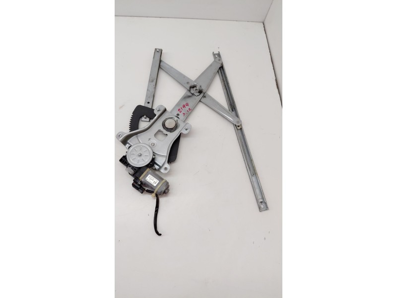 Recambio de elevalunas delantero izquierdo para chevrolet aveo hatchback (t300) 1.4 referencia OEM IAM 96870316  
							