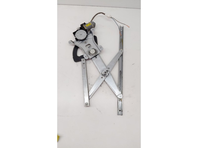 Recambio de elevalunas delantero derecho para chevrolet aveo hatchback (t300) 1.4 referencia OEM IAM 96870317  
							