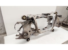 Recambio de refuerzo paragolpes trasero para jaguar i-pace (x590) ev400 awd referencia OEM IAM    2
