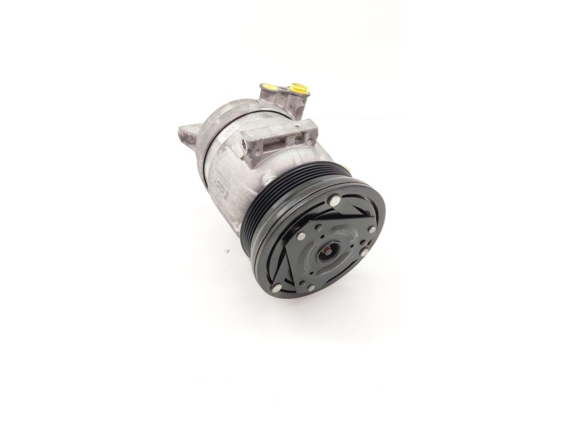 Recambio de compresor aire acondicionado para chevrolet aveo hatchback (t300) 1.4 referencia OEM IAM   
							