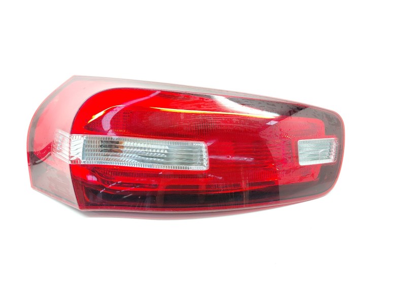 Recambio de piloto trasero izquierdo para citroën c4 picasso 1.6 hdi 115 cv referencia OEM IAM   