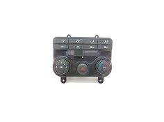 Recambio de mando calefaccion / aire acondicionado para hyundai i30 1.4 cat referencia OEM IAM 972502L1504X  