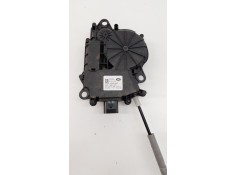 Recambio de motor cierre centralizado porton para jaguar f-pace (x761) 2.0 td4 awd referencia OEM IAM CPLA404C10AC  