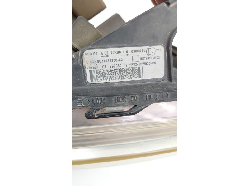 Recambio de faro izquierdo para citroën c3 ii (sc_) 1.1 i referencia OEM IAM 9677038280  
							