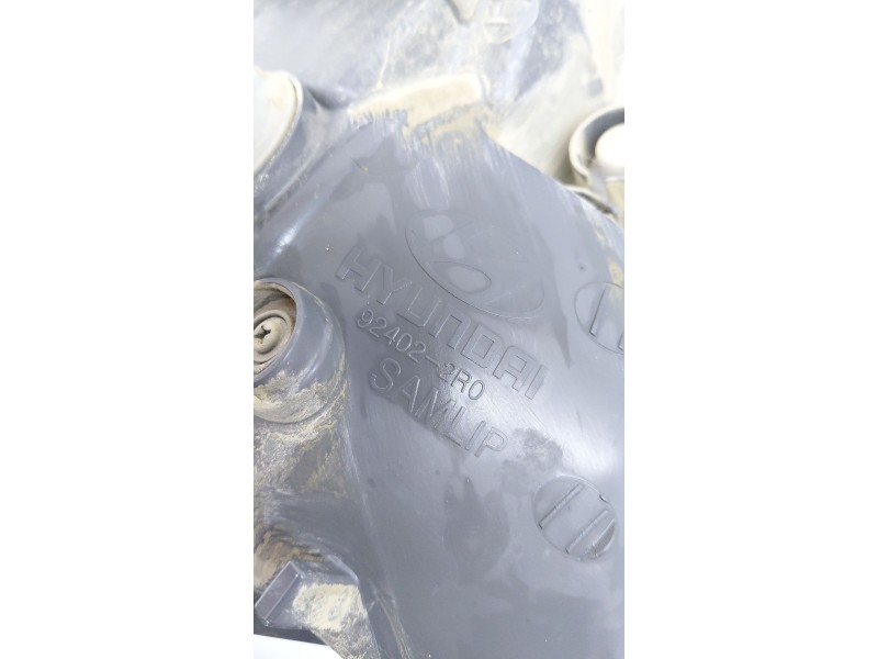 Recambio de piloto trasero derecho para hyundai i30 1.4 cat referencia OEM IAM 924022R0  