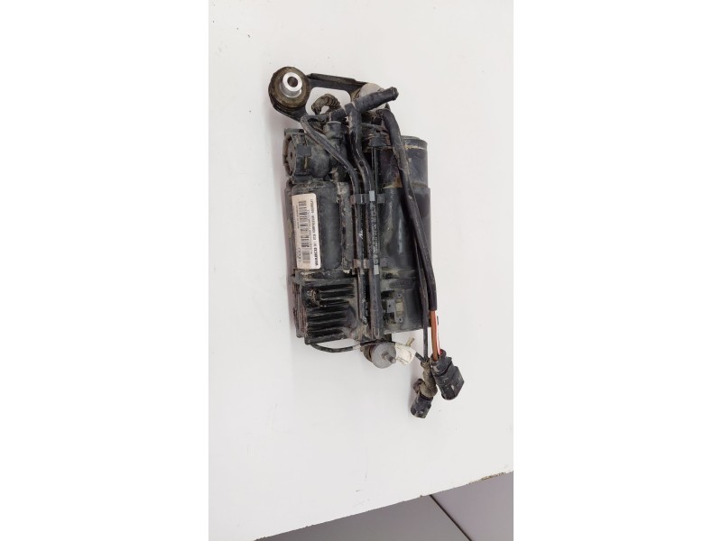 Recambio de bomba suspension para audi q7 (4l) 3.0 v6 24v tdi referencia OEM IAM 7L8616006  
							