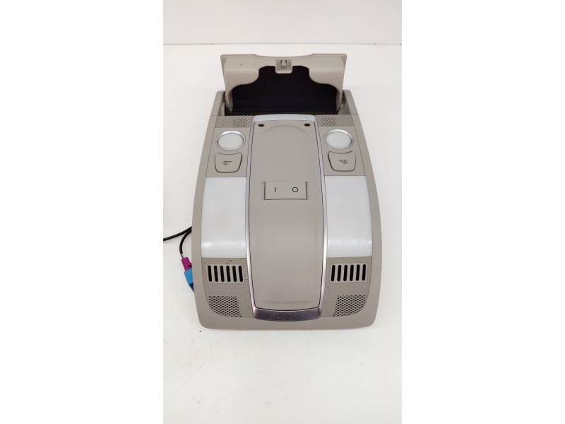 Recambio de luz interior para audi q7 (4l) 3.0 v6 24v tdi referencia OEM IAM 4L0947135F  
							