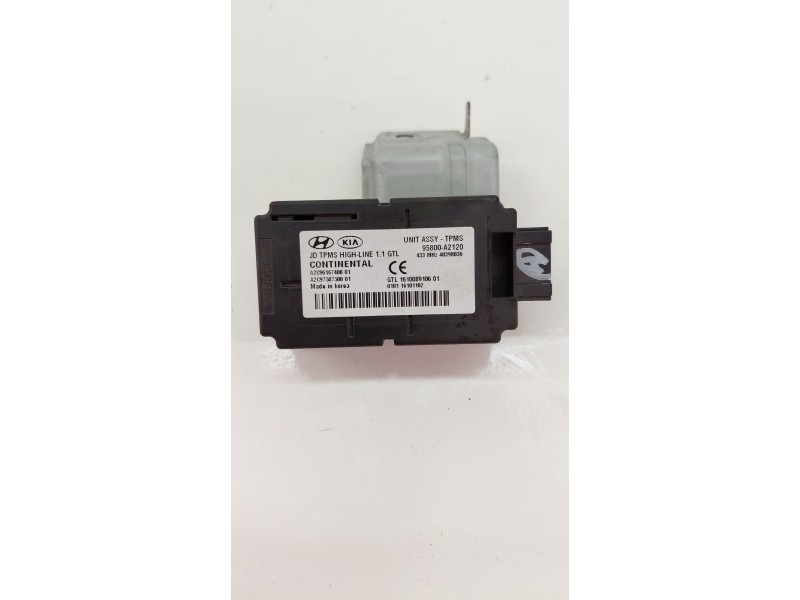Recambio de modulo electronico para kia cee´d 1.6 crdi 136 cv referencia OEM IAM 95800A2120  
							