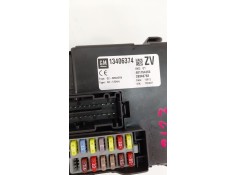 Recambio de caja reles / fusibles para opel meriva b monospace (s10) 1.3 cdti (75) referencia OEM IAM 13406374   2