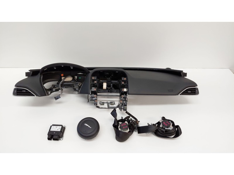 Recambio de kit airbag para jaguar xe 2.0 diesel cat referencia OEM IAM   
							