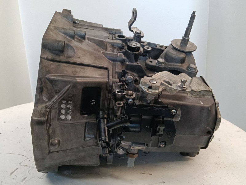 Recambio de caja cambios para peugeot 5008 (0u_, 0e_) 1.6 hdi referencia OEM IAM 109100168  