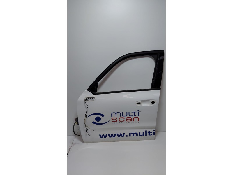 Recambio de puerta delantera izquierda para citroën c4 picasso 1.6 hdi 115 cv referencia OEM IAM   