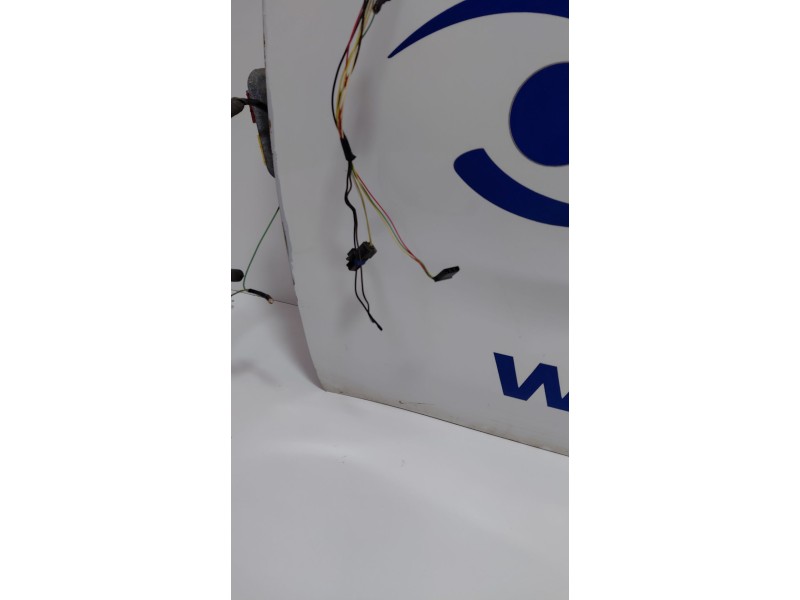 Recambio de puerta delantera izquierda para citroën c4 picasso 1.6 hdi 115 cv referencia OEM IAM   