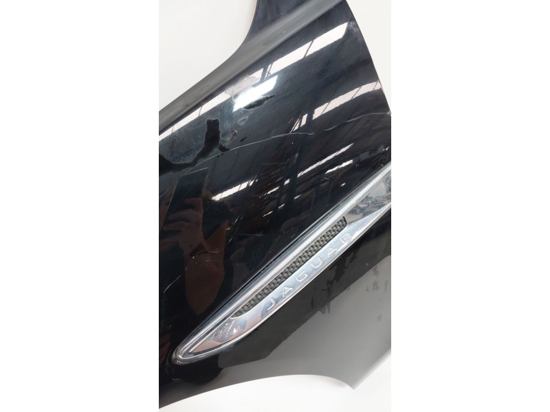 Recambio de aleta delantera izquierda para jaguar xe 2.0 diesel cat referencia OEM IAM   