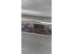 Recambio de guarnecido puerta delantera izquierda para kia cee´d 1.6 crdi 136 cv referencia OEM IAM    2