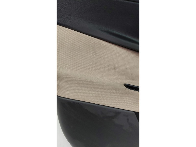 Recambio de guarnecido puerta delantera izquierda para jaguar xe 2.0 diesel cat referencia OEM IAM   
							