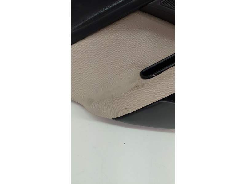 Recambio de guarnecido puerta trasera izquierda para jaguar xe 2.0 diesel cat referencia OEM IAM   
							