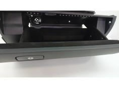Recambio de guantera para jaguar xe 2.0 diesel cat referencia OEM IAM    2