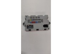 Recambio de caja reles / fusibles para jaguar xe 2.0 diesel cat referencia OEM IAM CPLA14Q073AA  