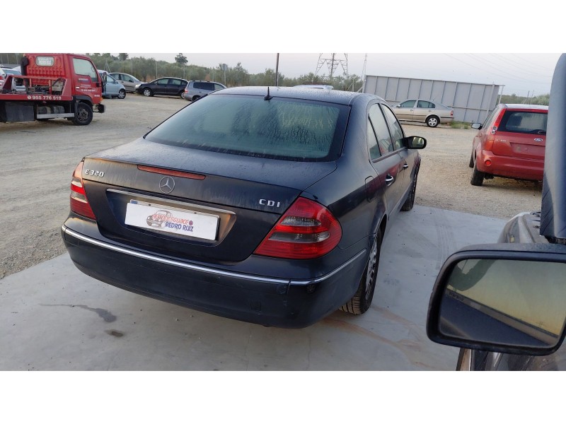 mercedes-benz clase e (w211) del año 2003
							