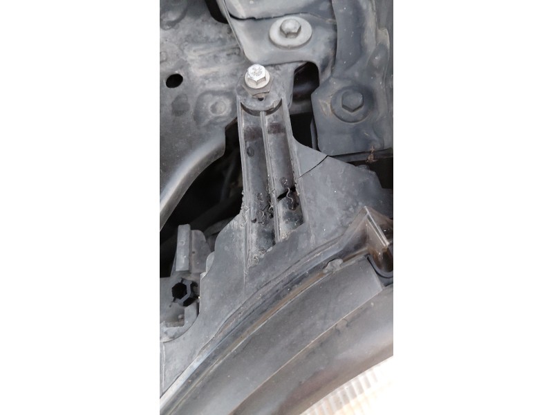 Recambio de faro izquierdo para mercedes-benz clase e (w211) e 320 cdi (211.026) referencia OEM IAM   