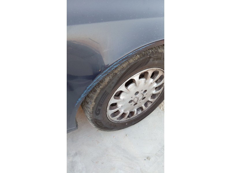 Recambio de aleta delantera derecha para mercedes-benz clase e (w211) e 320 cdi (211.026) referencia OEM IAM   