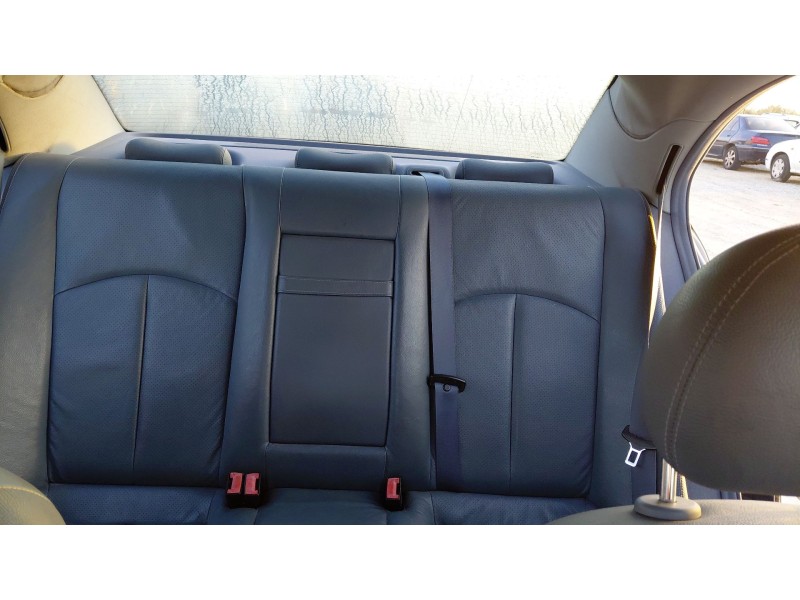 Recambio de asientos traseros para mercedes-benz clase e (w211) e 320 cdi (211.026) referencia OEM IAM   