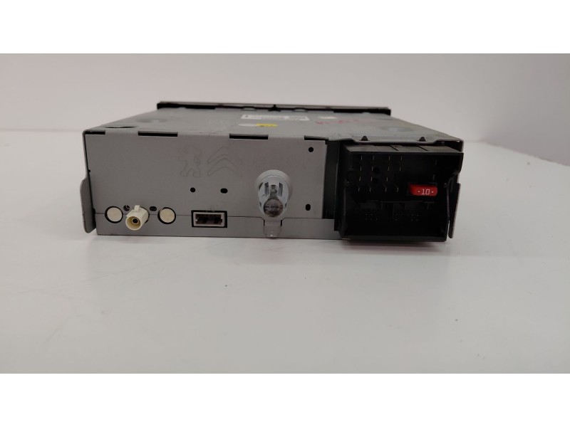 Recambio de sistema audio / radio cd para citroën c3 ii (sc_) 1.1 i referencia OEM IAM 98016070XT01  