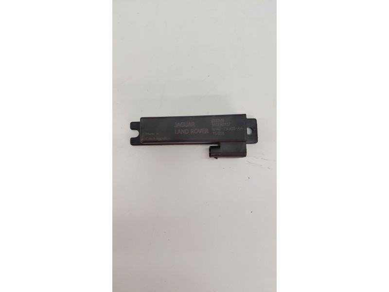 Recambio de antena para jaguar xe 2.0 diesel cat referencia OEM IAM AH4215K603AA  
							
