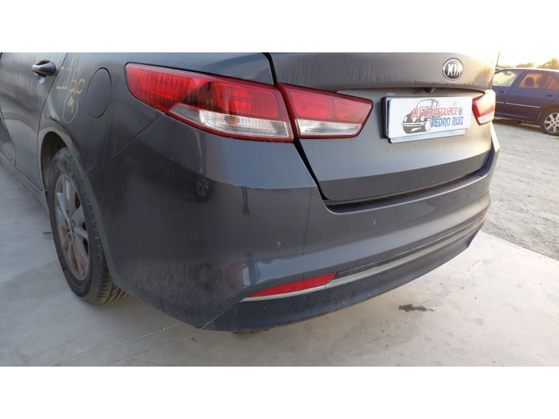 Recambio de paragolpes trasero para kia optima (jf) 1.7 crdi referencia OEM IAM   
							