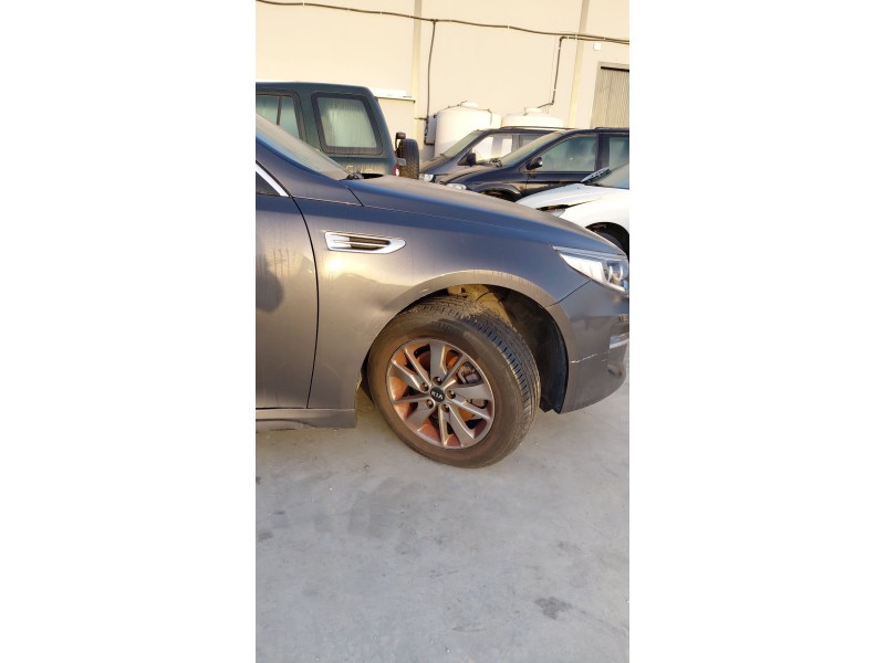 Recambio de aleta delantera derecha para kia optima (jf) 1.7 crdi referencia OEM IAM   
							