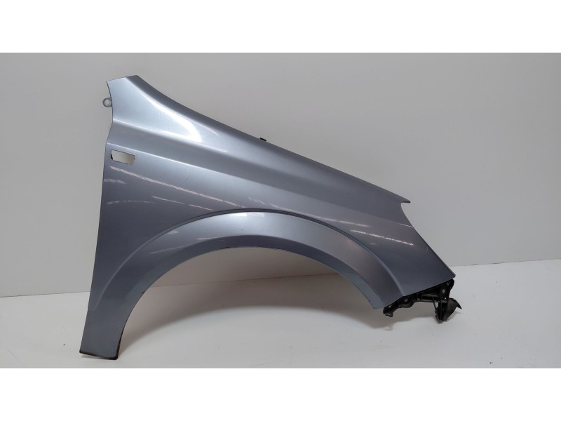 Recambio de aleta delantera derecha para opel astra h (a04) 1.4 (l48) referencia OEM IAM   
							