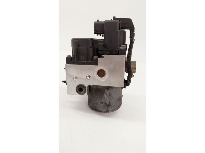 Recambio de abs para audi a4 b5 (8d2) 2.4 referencia OEM IAM 8E0614111AB  