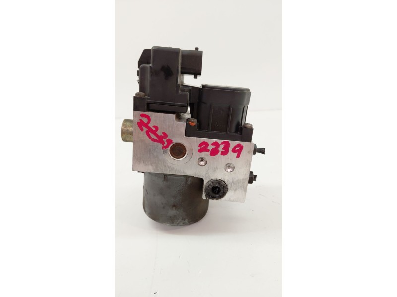 Recambio de abs para audi a4 b5 (8d2) 2.4 referencia OEM IAM 8E0614111AB  