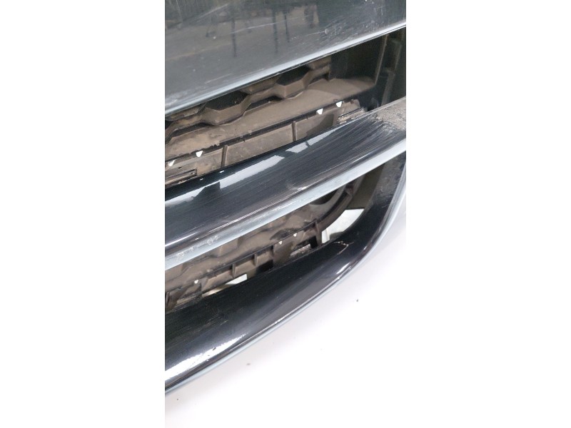 Recambio de paragolpes delantero para jaguar xe (x760) 2.0 d referencia OEM IAM   
							
