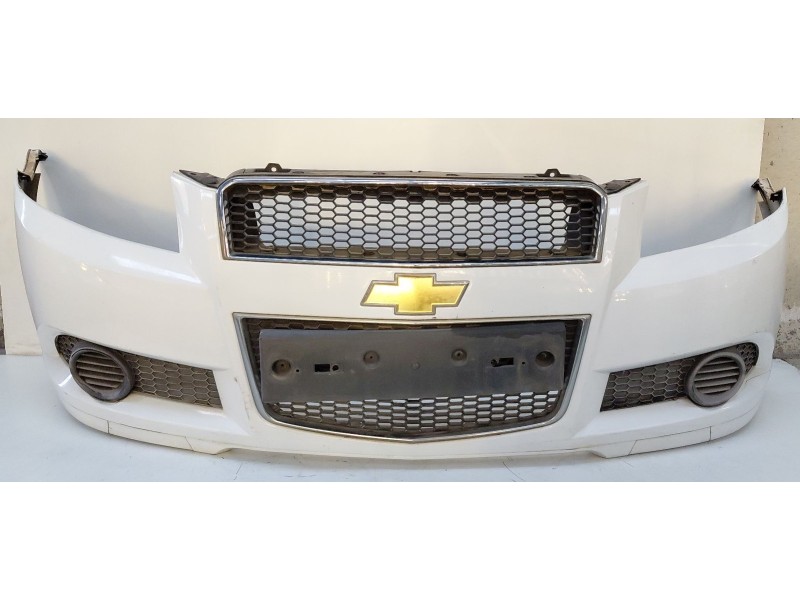Recambio de paragolpes delantero para chevrolet aveo hatchback (t300) 1.4 referencia OEM IAM   
							
