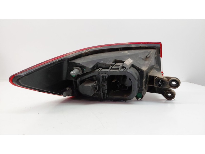 Recambio de piloto trasero derecho para renault clio iv (bh_) 1.5 dci 75 referencia OEM IAM 265509846R  
