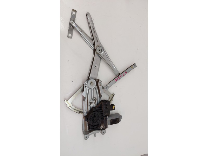 Recambio de elevalunas delantero derecho para opel astra h (a04) 1.4 (l48) referencia OEM IAM 13100418  