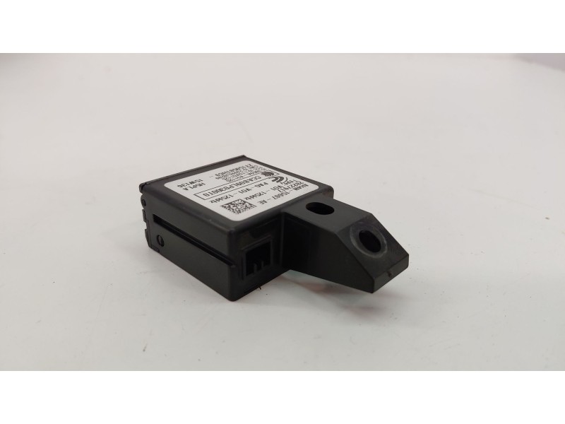 Recambio de antena para jaguar xe (x760) 2.0 d referencia OEM IAM AH4N15607AE  